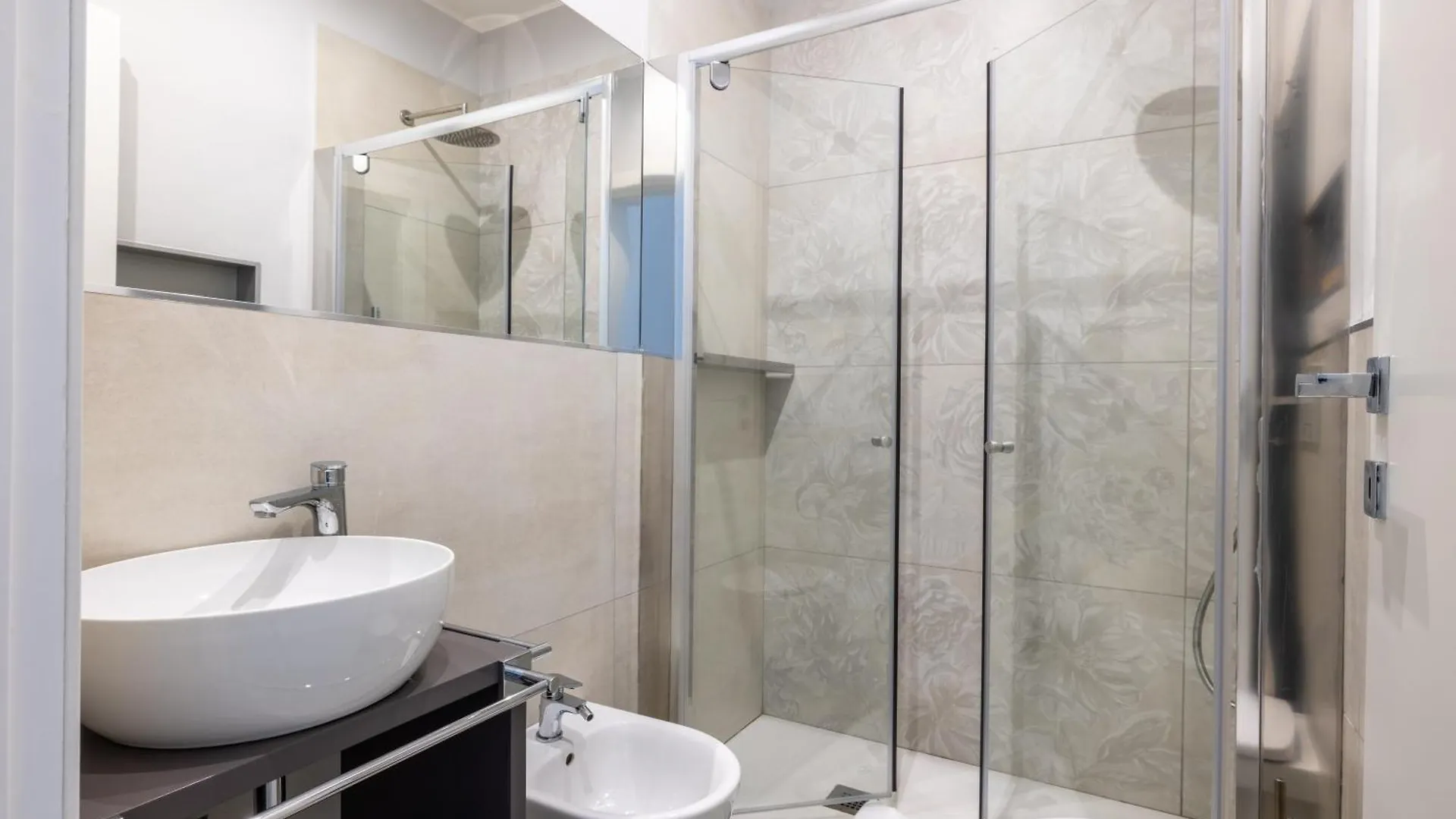 Belli Suites Vatican Rome Guest House