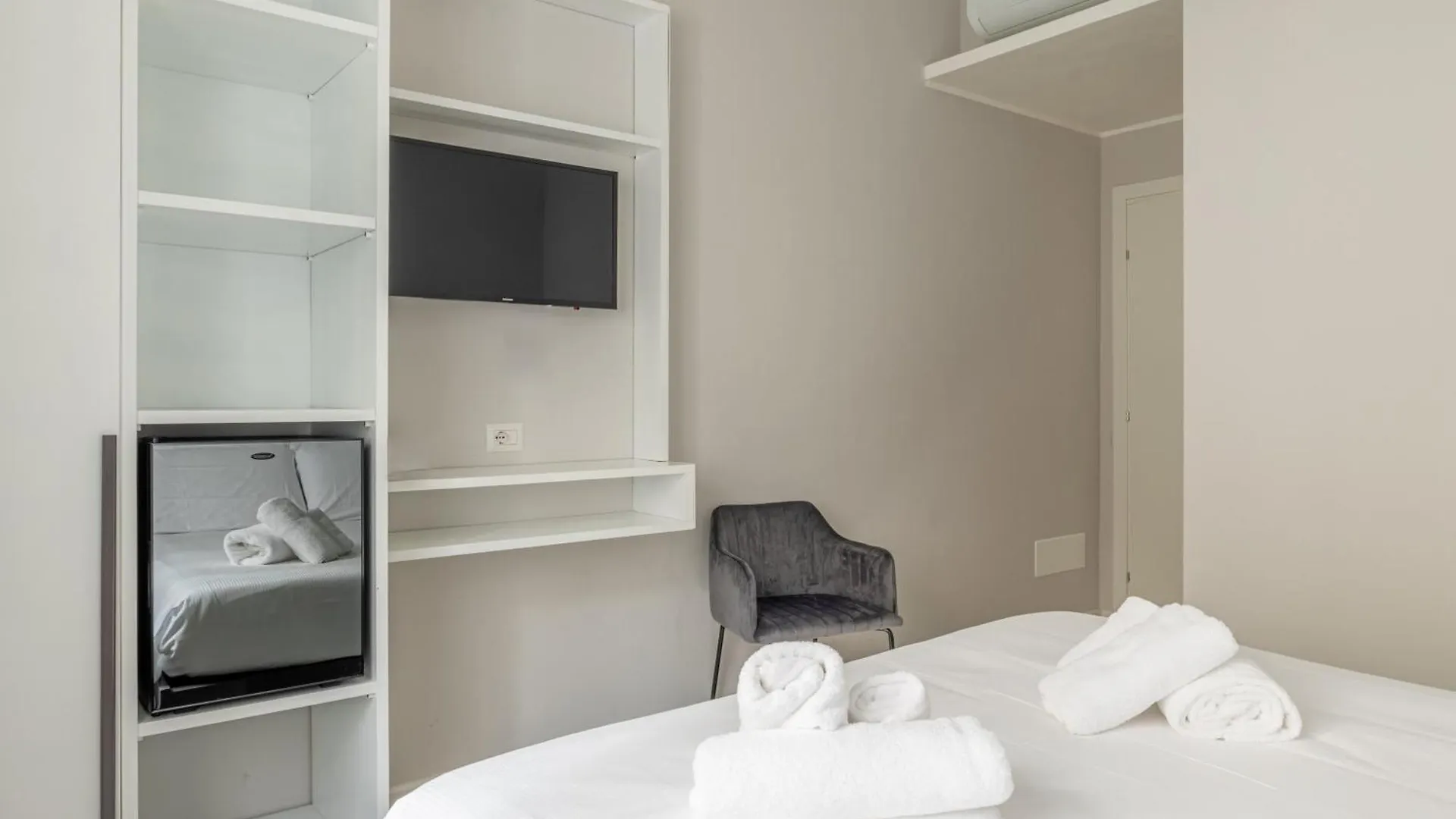Belli Suites Vatican Rome Guest House 0*,  איטליה